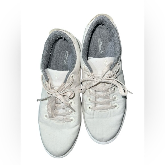 All birds Women’s Size 10 White Lace Up Athletic Shoe - Picture 2 of 7